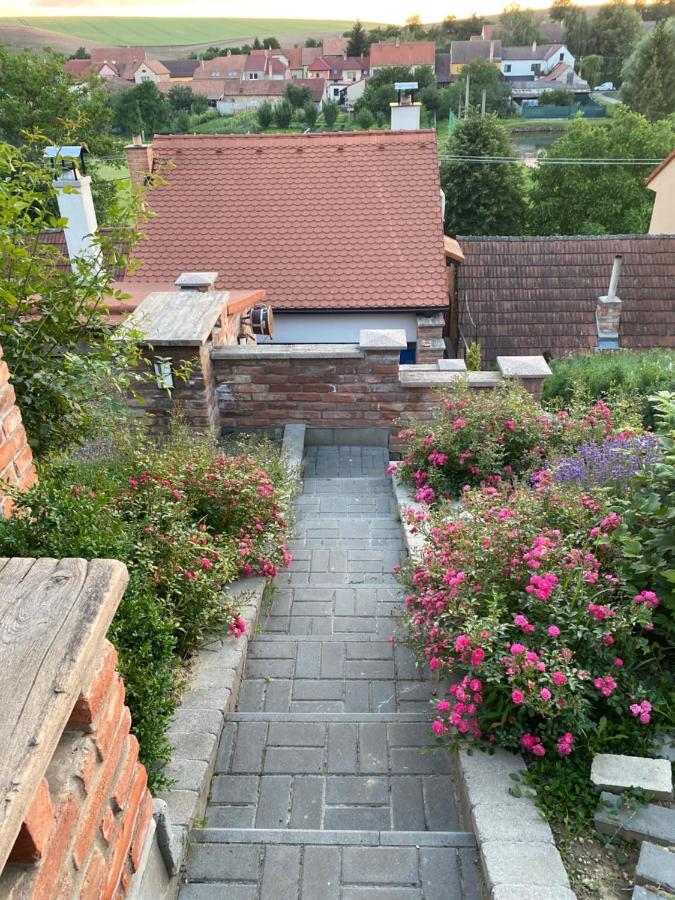 Villa Sklipek U Tomáša Hovorany Esterno foto